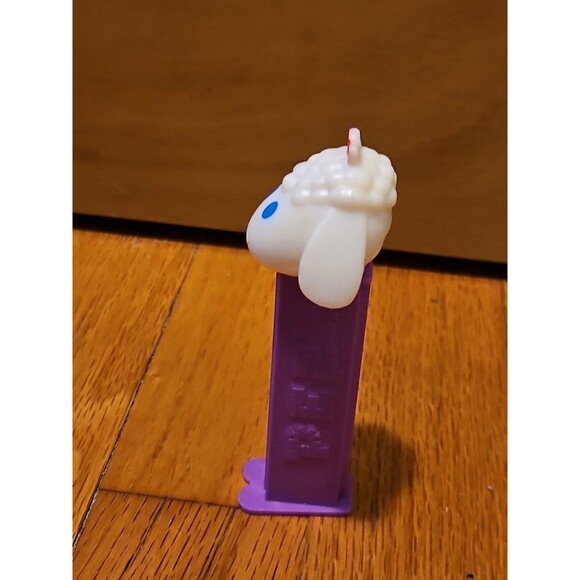 Vintage White Lamb Red Bow Purple 1979 Pez 4 Inch Dispenser With Feet - Picture 2 of 12